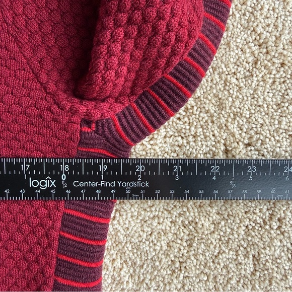 Athleta Merino Wool Turtleneck Sweater Women Size L Red Textured Knit Stretch - Picture 8 of 9